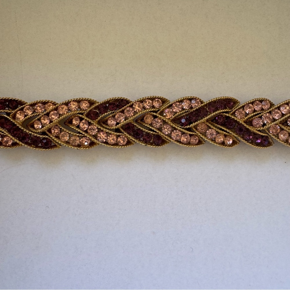 Vintage Crown Trifari Gold tone Pink Purple Rhinestone Bracelet 7” Signed - Picture 2 of 9
